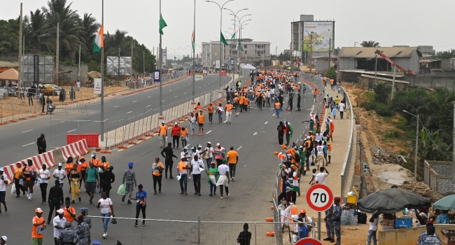 Supporters arrive at the stadium ahead of the Africa Cup of Nations (CAN) 2024 final football match between Ivory Coast and Nigeria at Alassane Ouattara Olympic Stadium in Ebimpe, Abidjan on February 11, 2024.