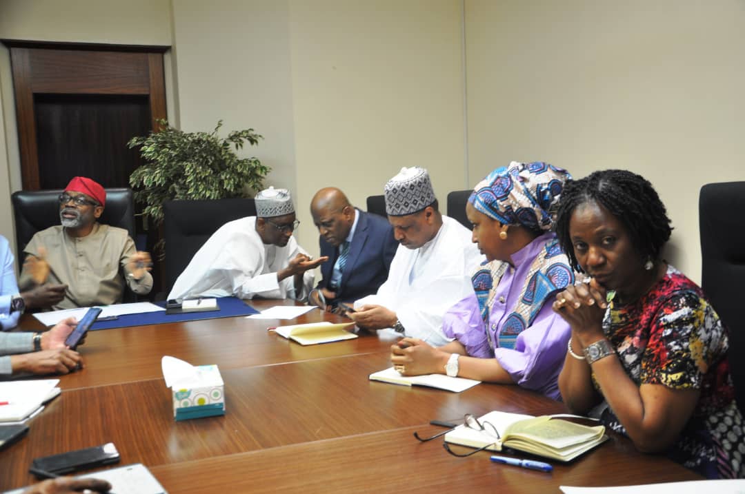 committee-meeting